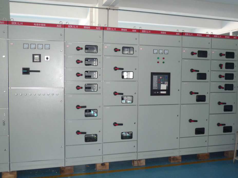 ��ѹ����